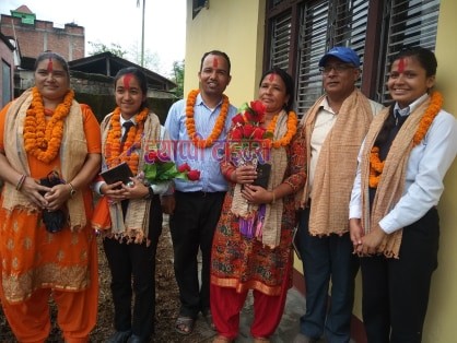 देवचुली मा. विले गर्‍यो सर्वाेत्कृष्ट र उत्कृष्ट नतिजा ल्याउने विद्यार्थीलाई सम्मान