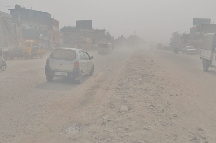 ६ लेन सडकको निर्माण सुस्त