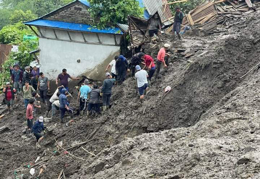 लमजुङ पहिरो अपडेट : बेपत्ता ४ जनाको शव भेटियो