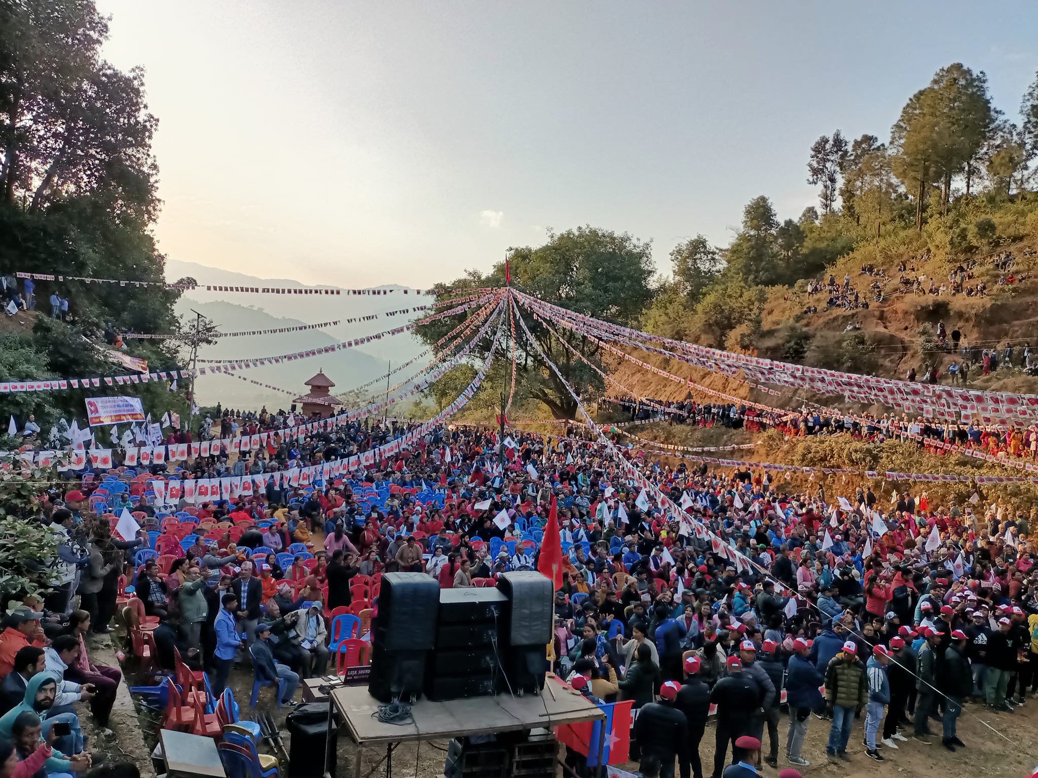 एमालेको सङ्कल्प यात्रालाई अवरोध गर्ने तीन जना पहिचानवादी हलेसीबाट पक्राउ